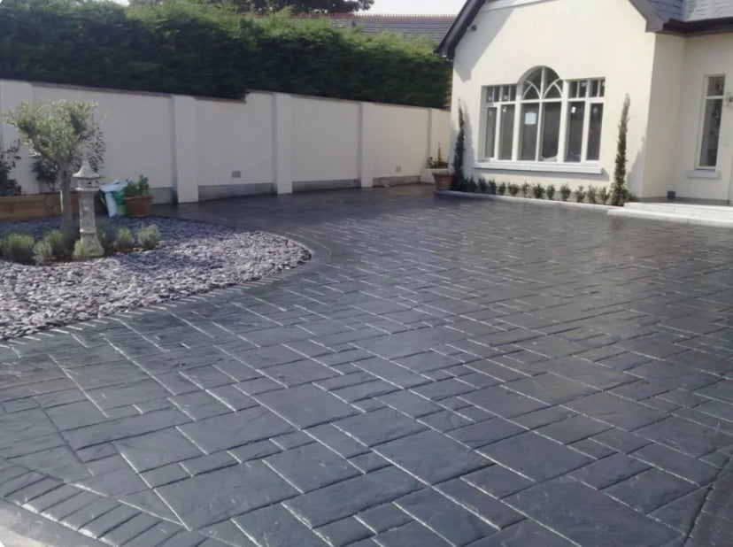 GRAY COLOR IMPRINTED CONCRETE 